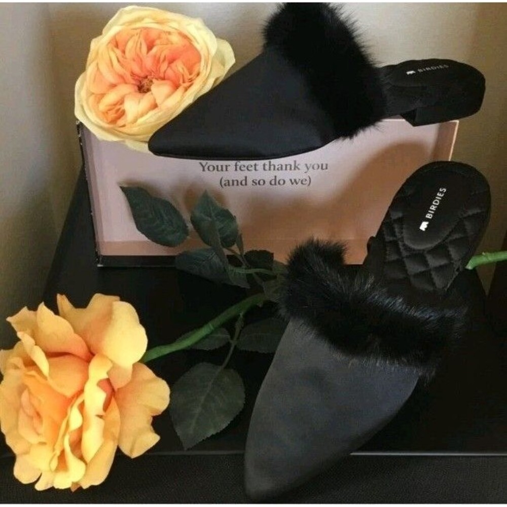 New Birdies The Dove Onyx Mink  Fur Pointed Mule Shoe Sze‎ 8